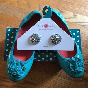 Lindsay Phillips flats with accessory